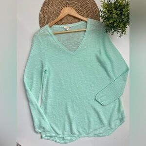 Eileen Fisher V-Neck Long Sleeve Knit Top Lightweight Casual Size Medium‎